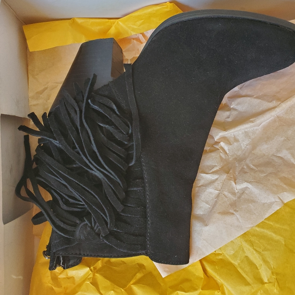 Brand New Yellowbox  Booties